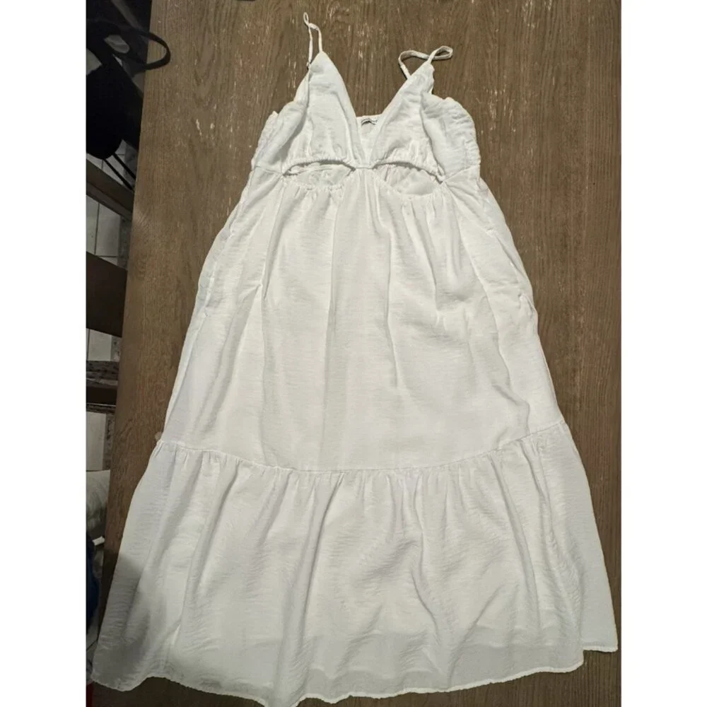 Abercrombie & Fitch XL Tiered Maxi Dress Cut Out White Pockets Lined Graduation